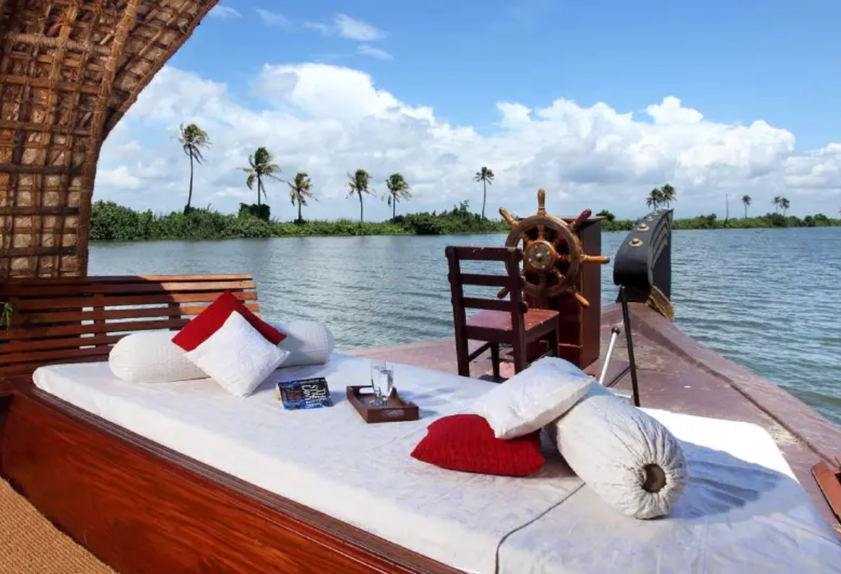 Kerala Honeymoon Package